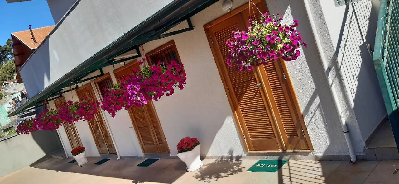 Guest house Ville De Ros I Campos do Jordao Brazil